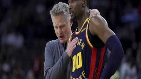 菲少女再战失利，亚历山德拉遭遇新挑战，乔天王刷新纪录巅峰